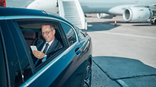 Private transfer from Marrakech to Casablanca Airport in luxury vehicles with professional chauffeurs for safe, comfortable, and on-time travel.